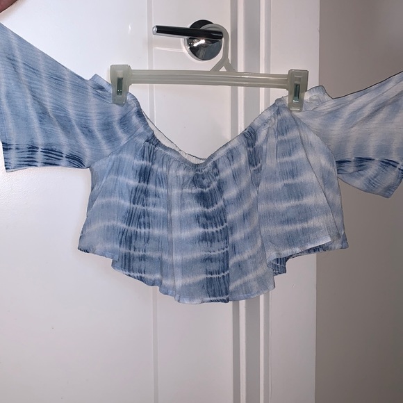 Tobi 2 piece set. - Picture 2 of 4